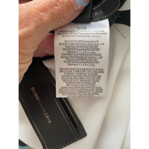 NWT BCBG MaxAzria Womens Reversible Helena Top Sleeveless Size XS White/Black - Picture 6 of 8